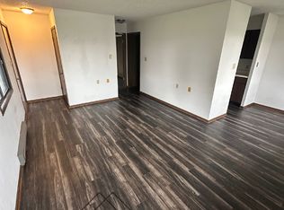 209 Estelle St UNIT C2, Dysart, IA 52224
