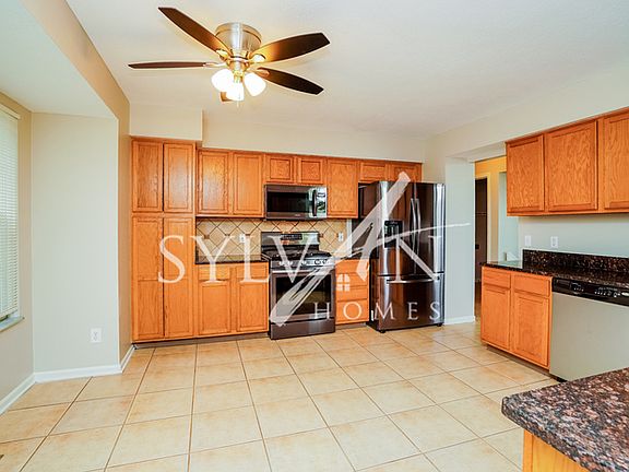 4th image of 8719 Sedona Dr