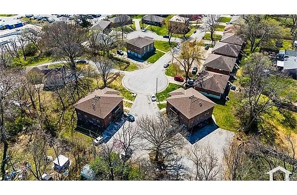 Building Photo - 5224 Ditzler Ave