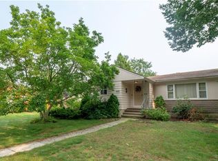 198 Winter Ave, Warwick, RI 02889