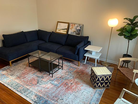 2nd image of 3431 N Oakley Ave #1