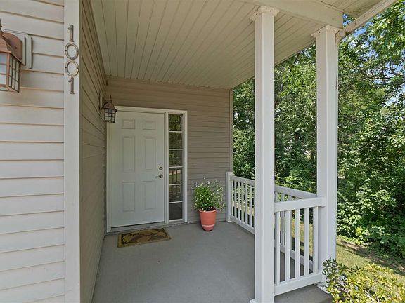 4th image of 1001 Jensen St