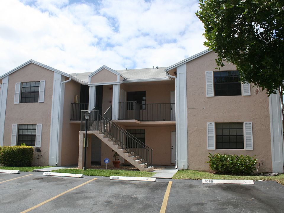 1st image of 1080 N Franklin Ave #1080L