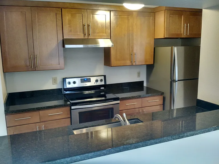 6520 23rd Ave NE #102 — Photo 7