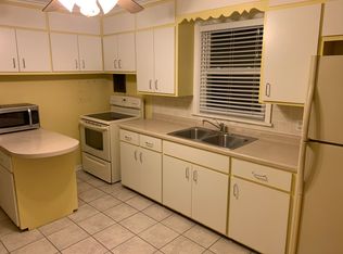 809 43rd St, Kenosha, WI 53140