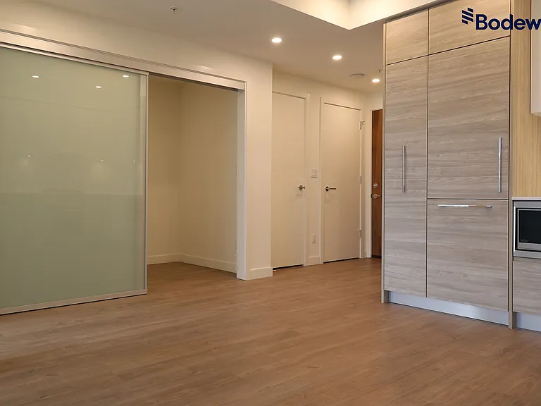 595 Austin Ave — Photo 13
