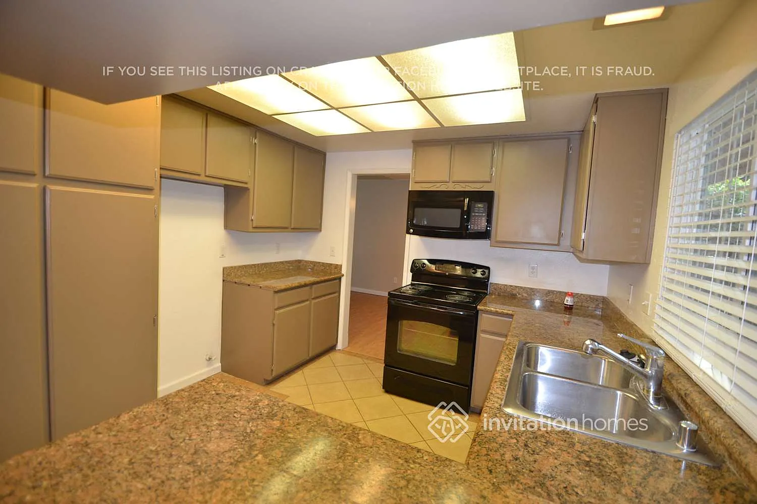 1515 Woodland Oaks Way Sacramento, CA 95833 — Photo 4