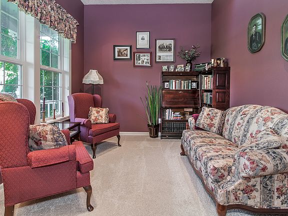 3rd image of 3031 SE Brookwood Ave