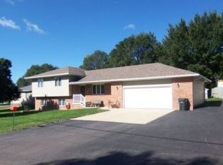 205 Elm St, Bronson, IA 51007