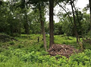 3221 Rockport Park Dr, Janesville, WI 53546