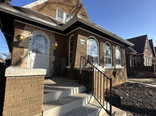 4122 N 13th St, Milwaukee, WI 53209