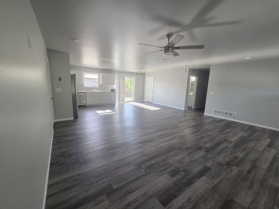 1st image of 4061 Breckenridge Dr