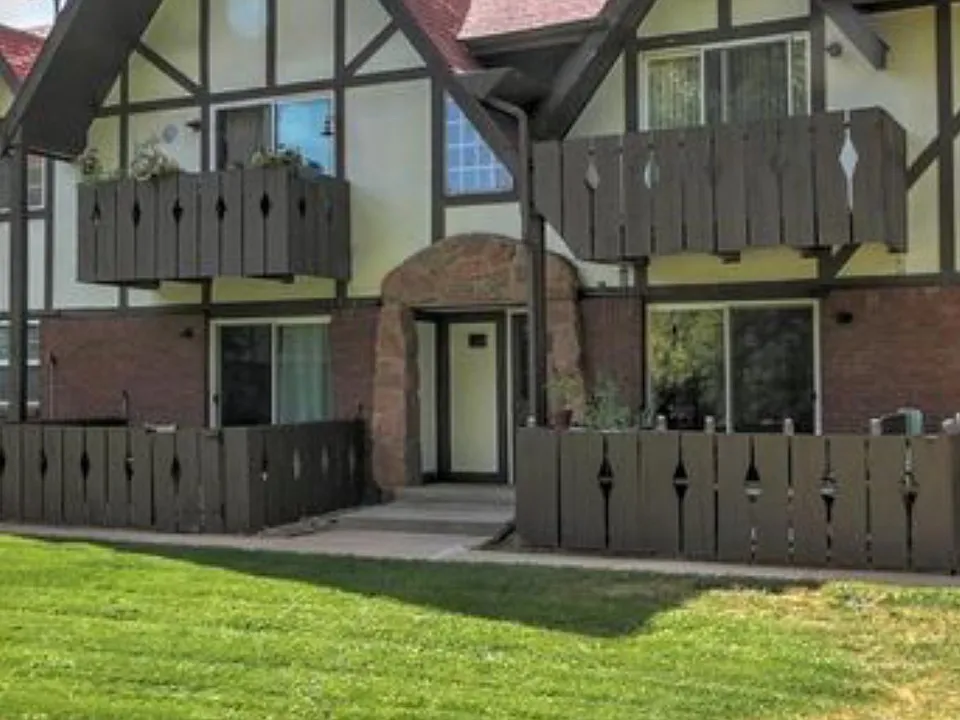 3250 Oneal Cir #G-1