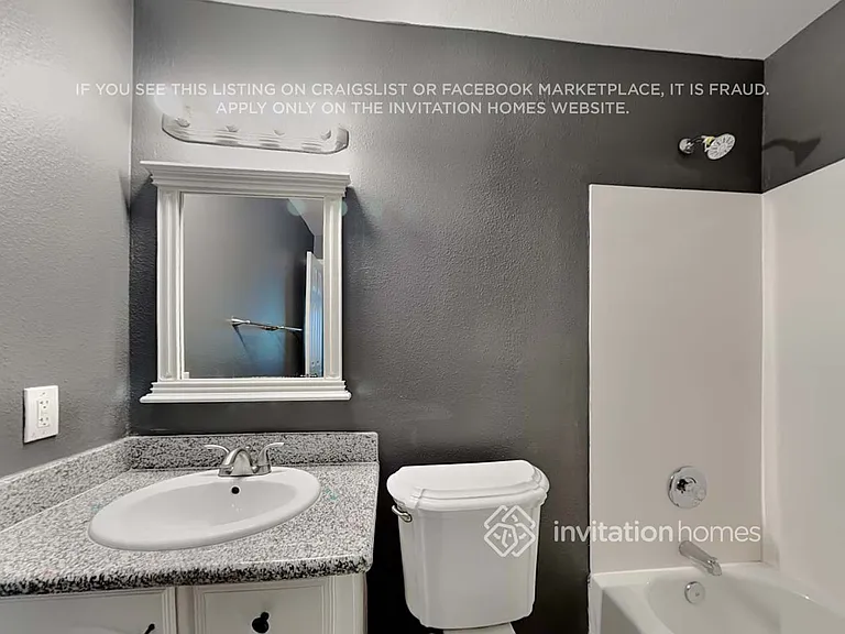 3502 E Blanche Dr — Photo 12