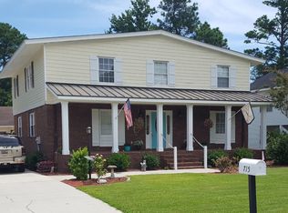 715 N Myrtle Dr, Surfside Beach, SC 29575