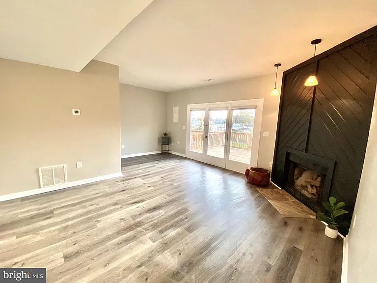802 Marion Quimby Dr — Photo 7