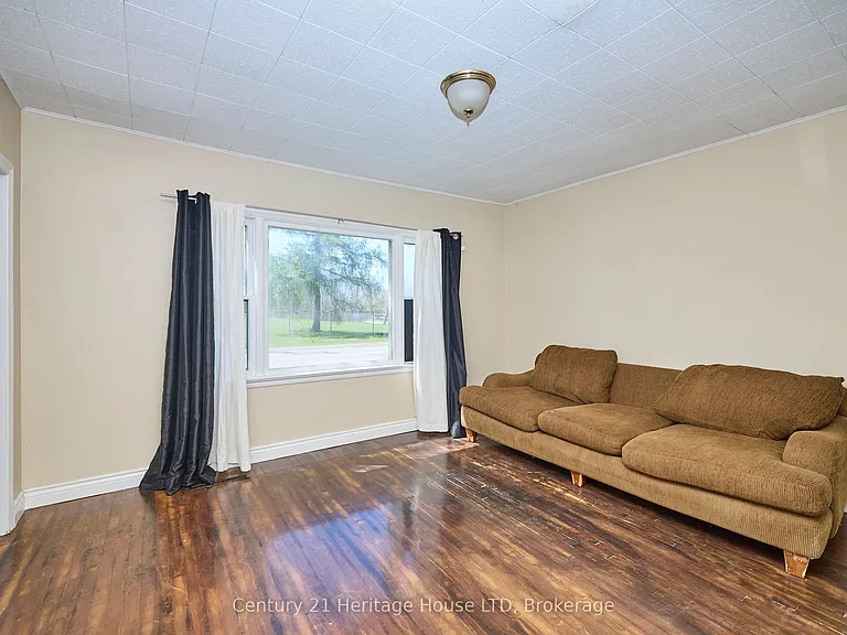 47 Concession Rd — Photo 11