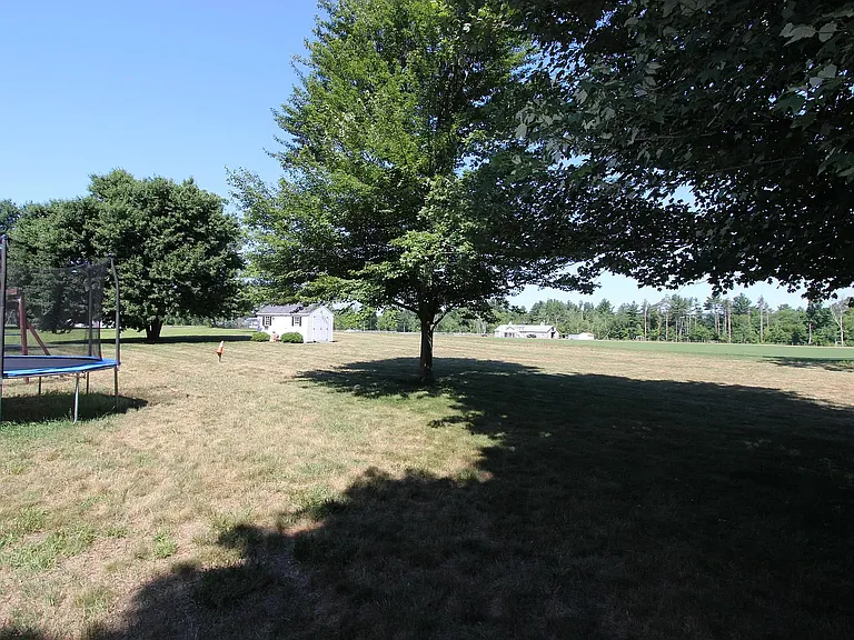 230 Field Rd — Photo 8