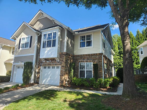 2nd image of 5033 Amber Clay Ln