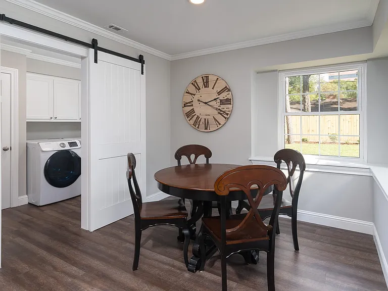 726 Thistlewood Dr — Photo 14