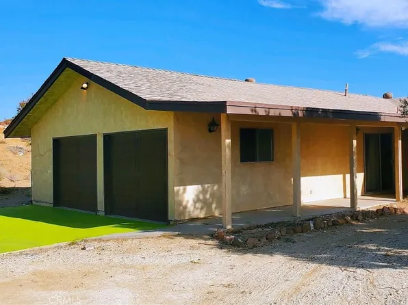 8734 Vientos Dr, Leona Valley, CA 93551