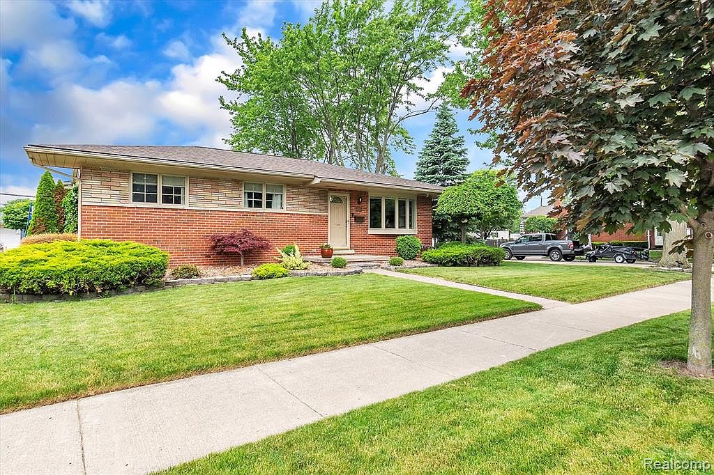 4020 Norwood Dr, Trenton, MI 48183 Zillow