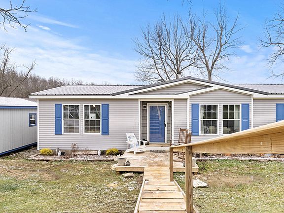 4th image of 628 Ravens Creek Ln