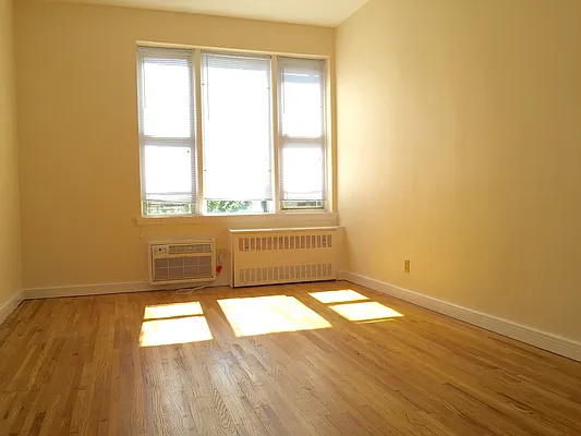 Rented by Dean Jacob Realty LLC | media 10