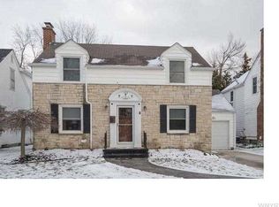 173 Burbank Dr, Amherst, NY 14226