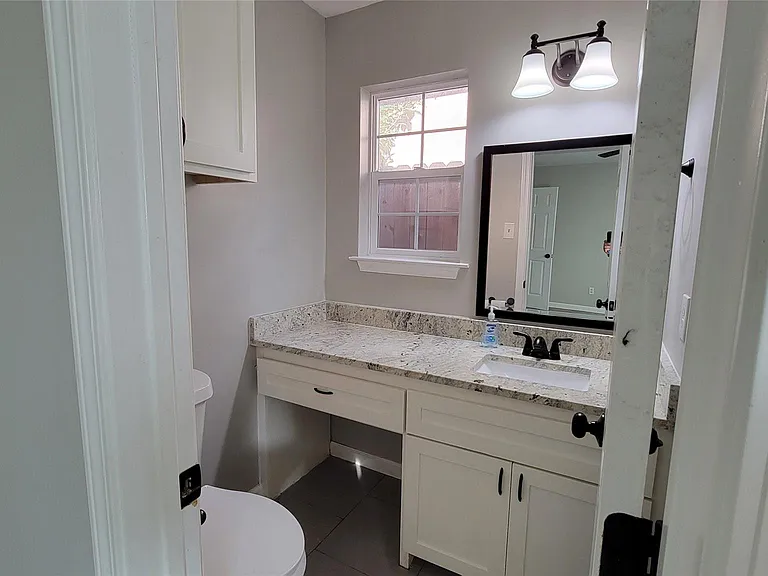 3819 Heatherbrook Dr — Photo 7