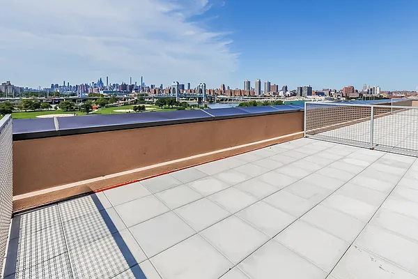 Rented by Nooklyn NYC LLC | media 4