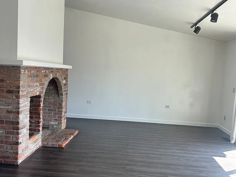 2774 Jessica Cir — Photo 45