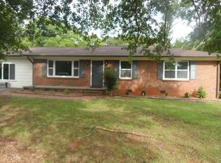 6005 Kaye St, Seneca, SC 29678