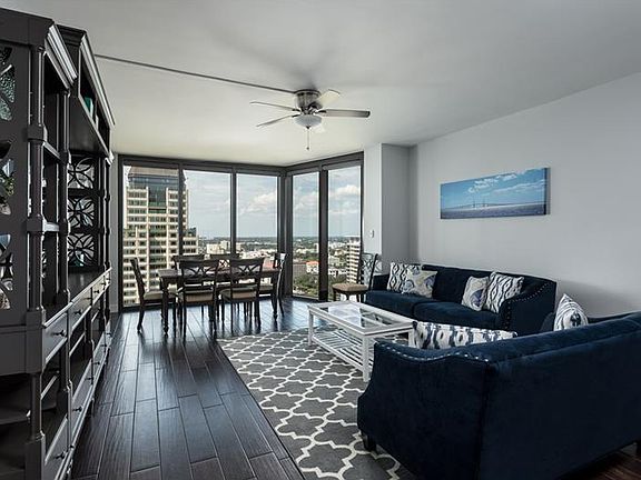 5th image of 1 Beach Dr SE Unit 2609