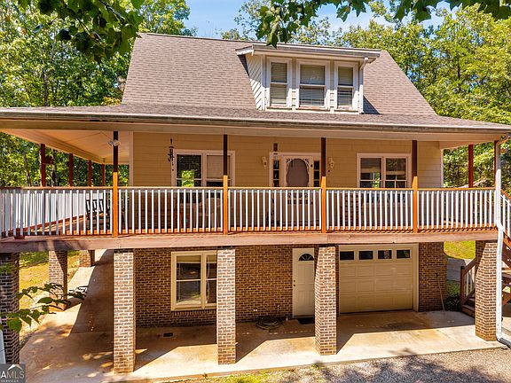 3rd image of 807 Satterfield Rd