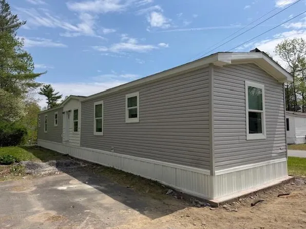 11 Punky Lane, Waterville, ME 04901