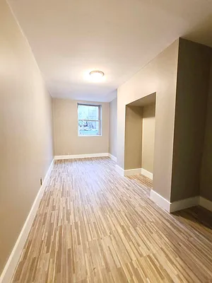 Rented by Delmark Realty LLC | media 78