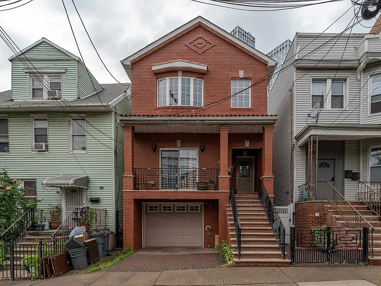 239 Baldwin Ave #3 — Photo 21