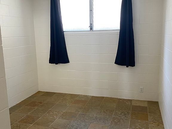 5th image of 855 Olokele Ave APT 103