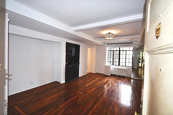 Rented by Elsie Ortiz, LREB | media 4