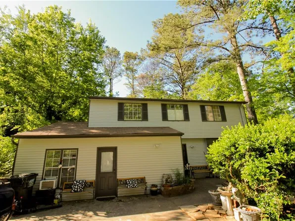 5041 Rockborough Trl, Norcross, GA 30071