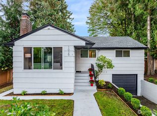 1029 NE 115th St, Seattle, WA 98125