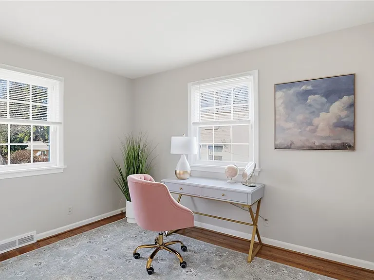 37 Oakmount Dr — Photo 15