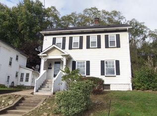 4017 Lewis St, Weirton, WV 26062