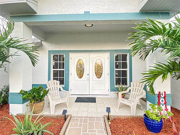 3rd image of 3930 SW 15th Pl