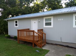 909 E Elm St #101, La Follette, TN 37766
