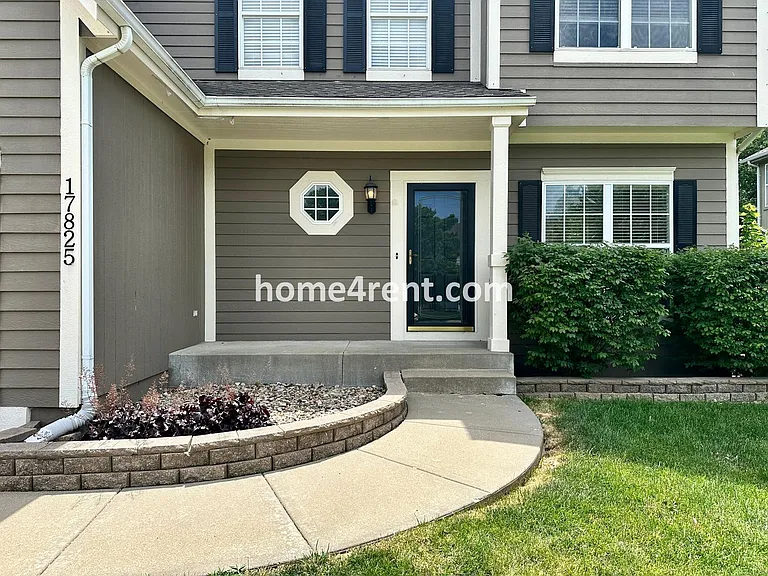 17825 W 160th St — Photo 3