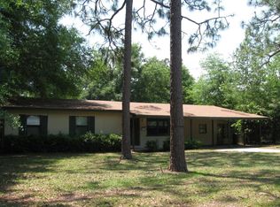 823 Greenleaf Dr, Tallahassee, FL 32305