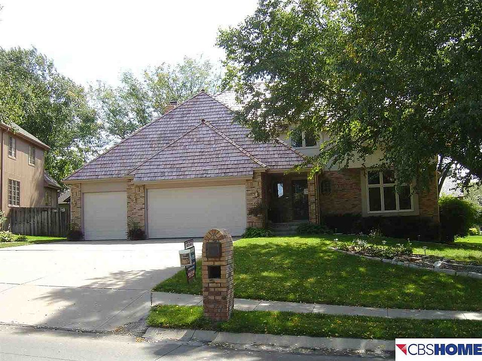 1st image of 2929 S 165th Ave