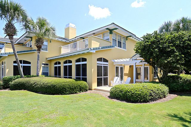 1st image of 857 Grand Harbour E
